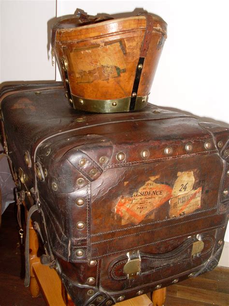 oldest luggage brands